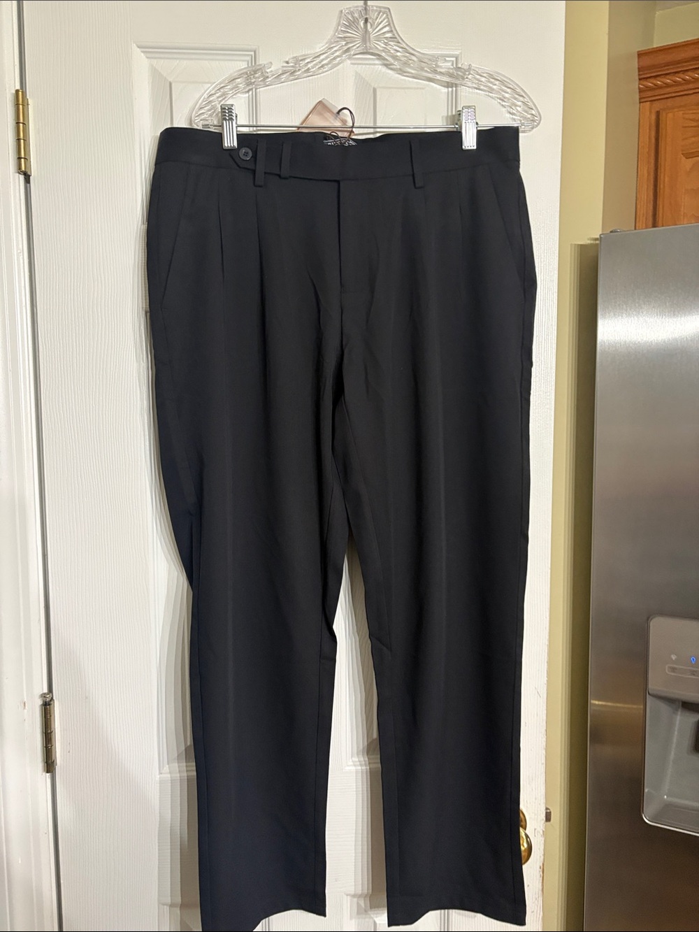Men's Black Pleated Dress Pants